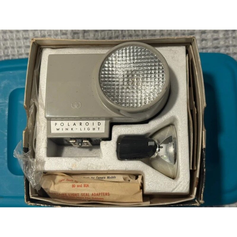 Vintage Polaroid Wink-Light